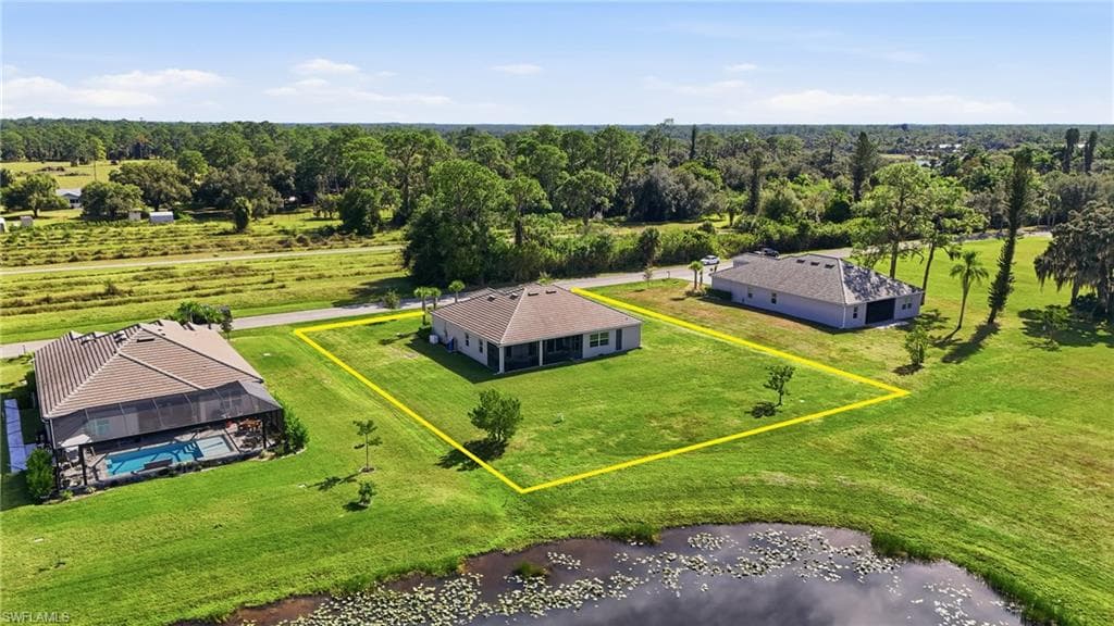 17040 Serengeti CIR, ALVA FL 33920-40