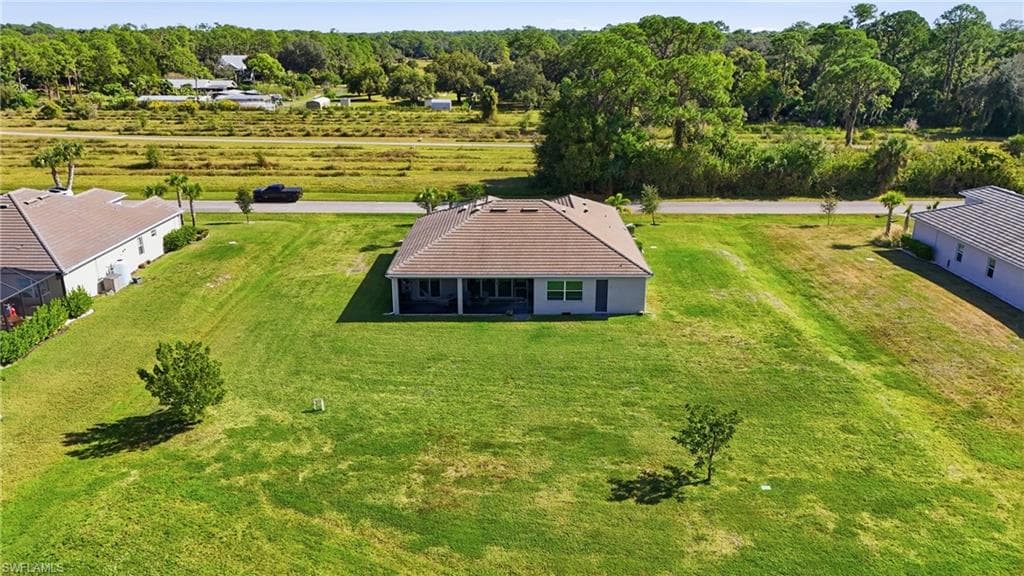 17040 Serengeti CIR, ALVA FL 33920-39