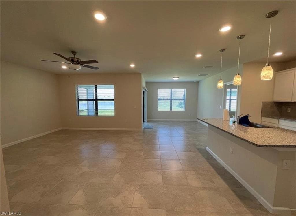 10861 Firebush CIR, NORTH FORT MYERS FL 33917-3