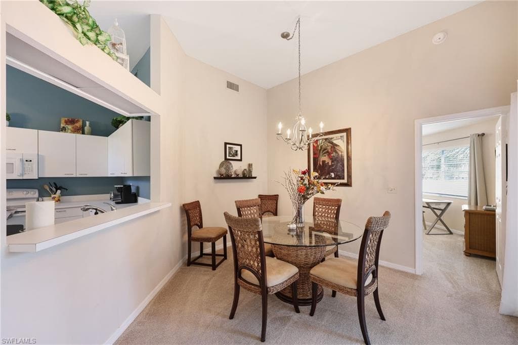 2541 Citrus Lake DR # 205, NAPLES FL 34109-9