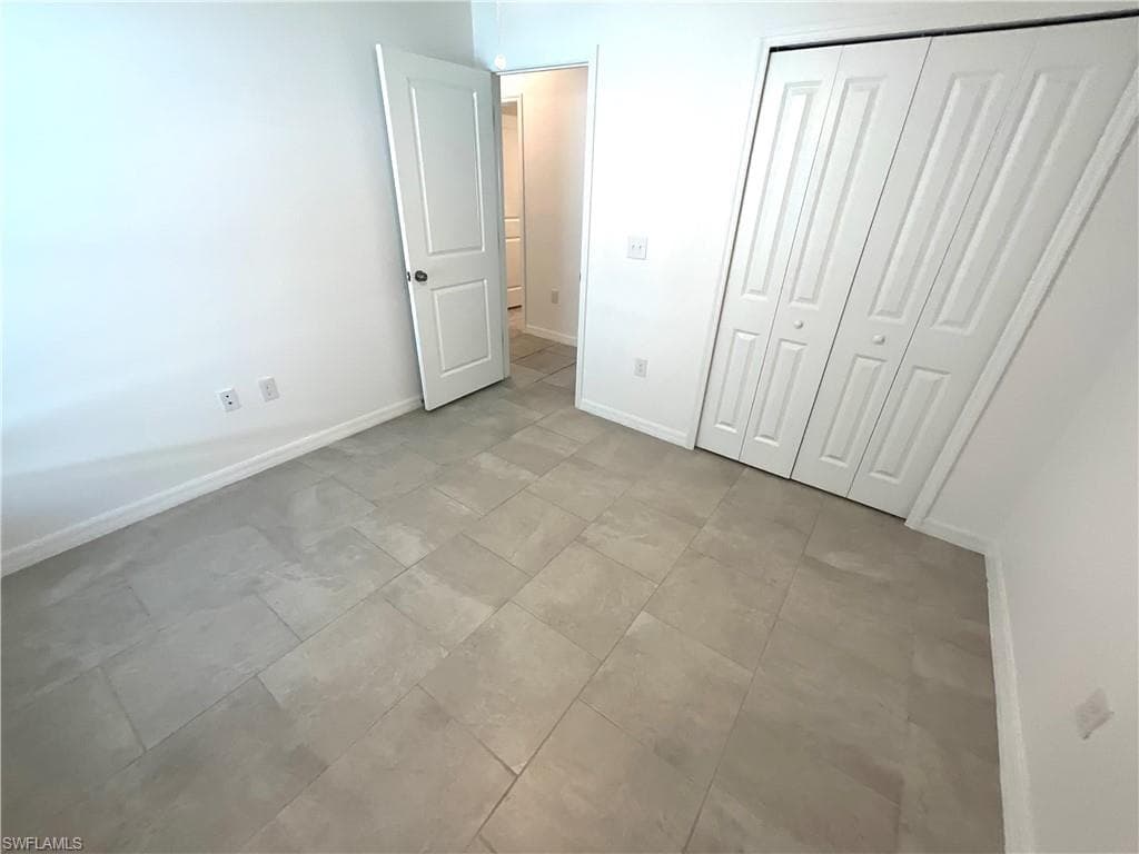 3905 Treasure Oak WAY, FORT MYERS FL 33905-16