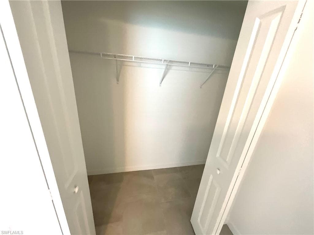 3905 Treasure Oak WAY, FORT MYERS FL 33905-15
