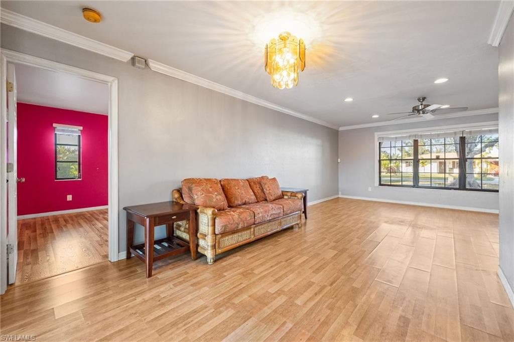 134 Gibson ST, FORT MYERS FL 33905-9