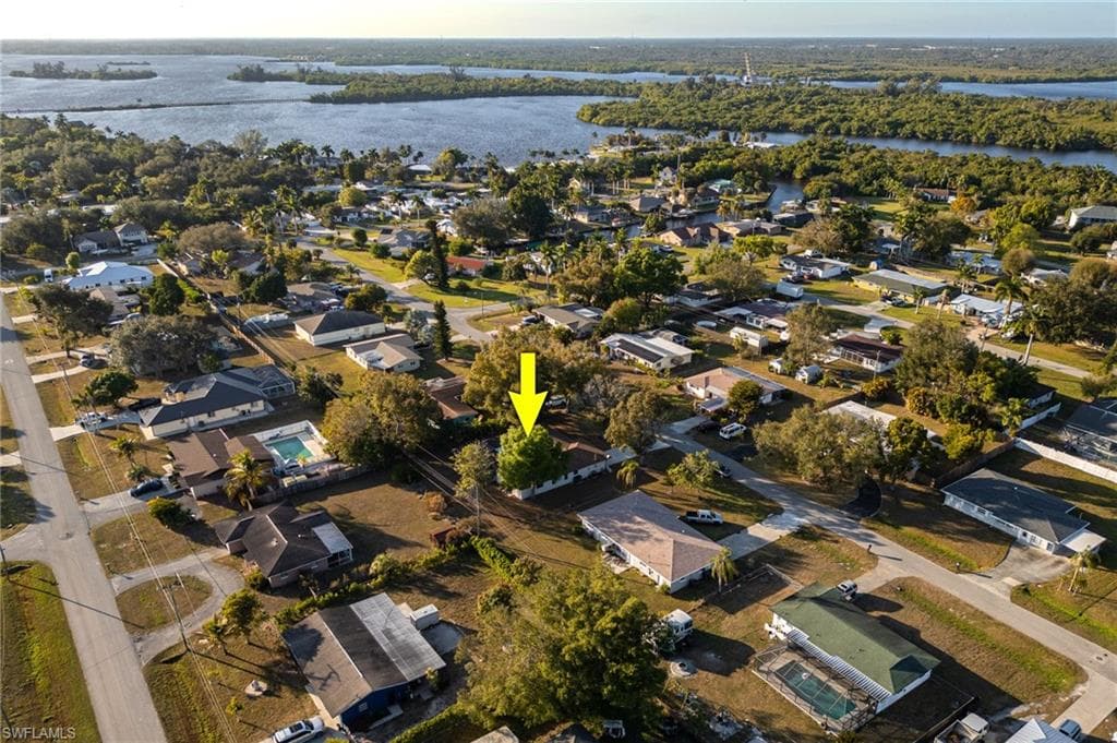 134 Gibson ST, FORT MYERS FL 33905-36