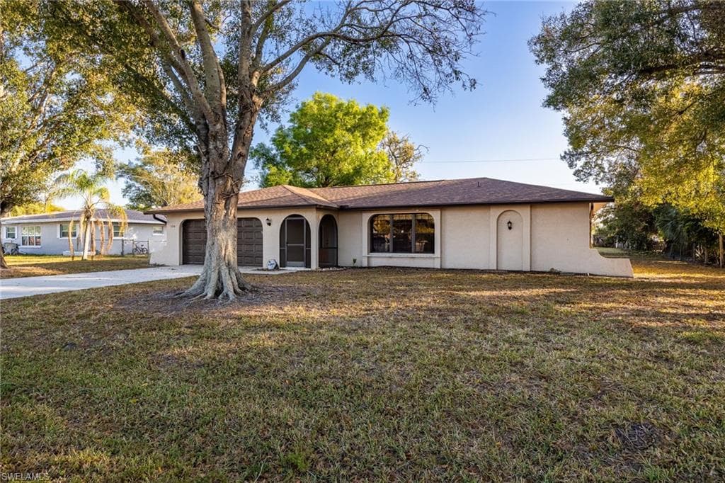 134 Gibson ST, FORT MYERS FL 33905-28