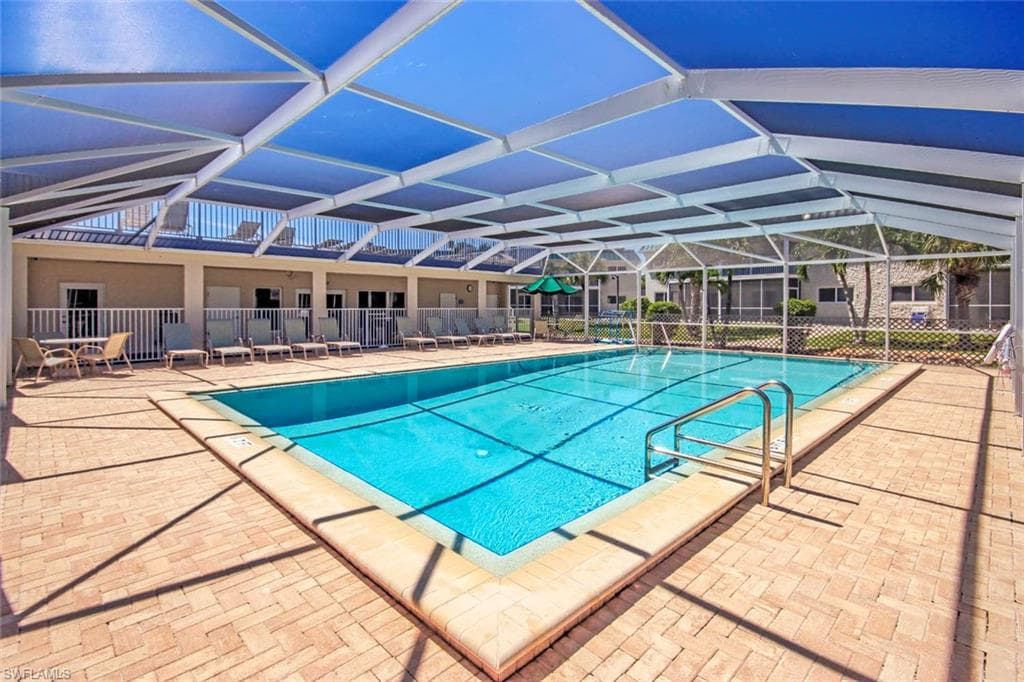 827 E Gulf DR # E4, SANIBEL FL 33957-26