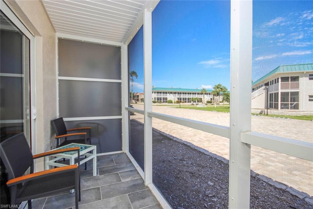 827 E Gulf DR # E4, SANIBEL FL 33957-17