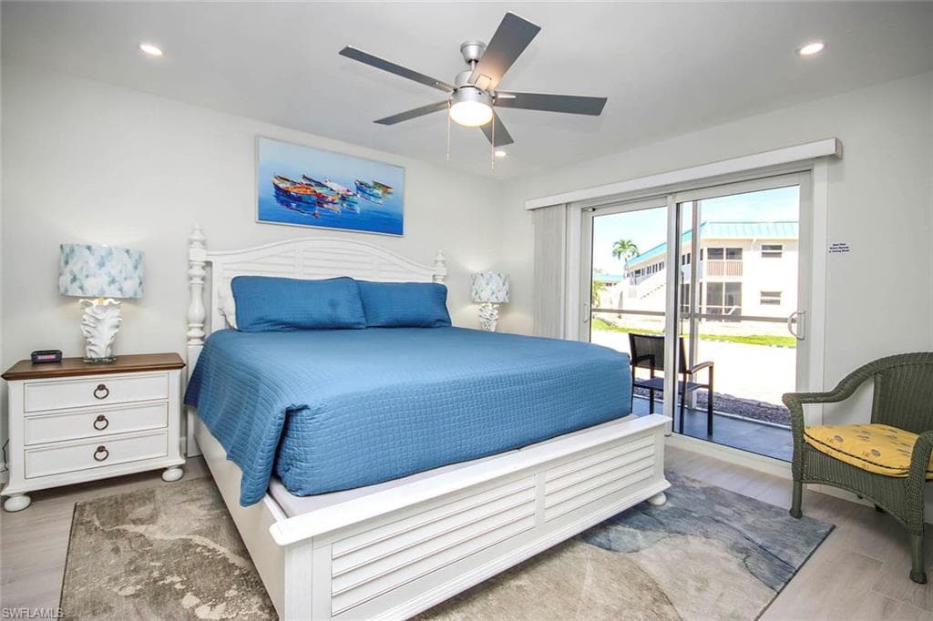 827 E Gulf DR # E4, SANIBEL FL 33957-14