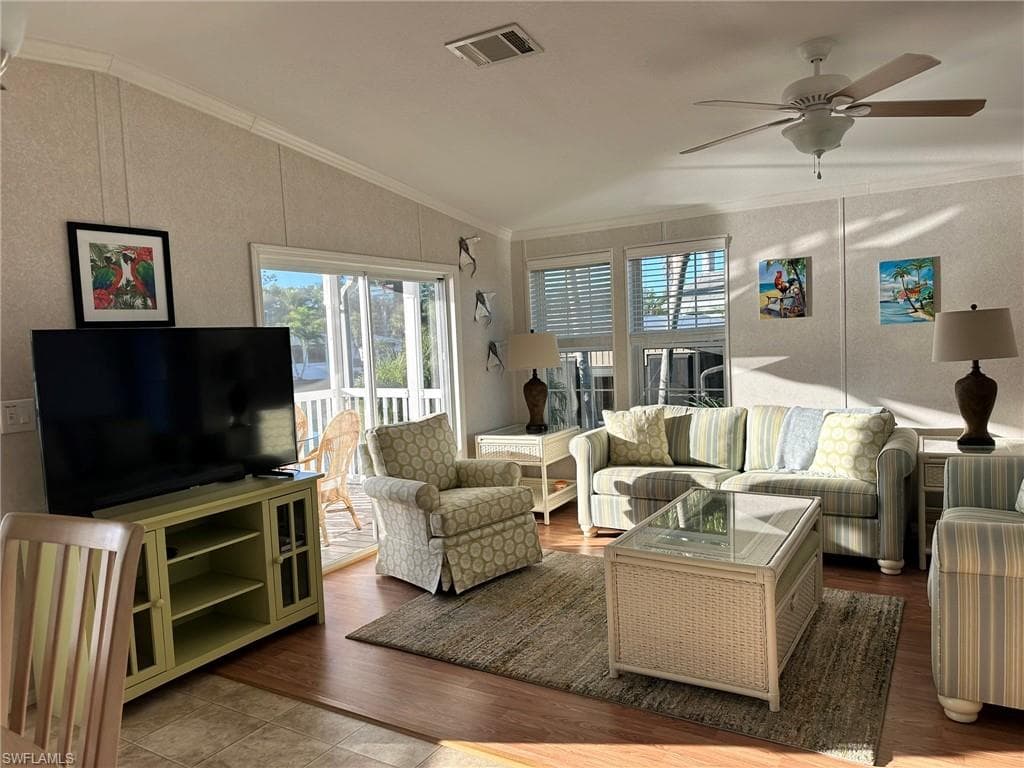 1197 Diamond Lake CIR, NAPLES FL 34114-16