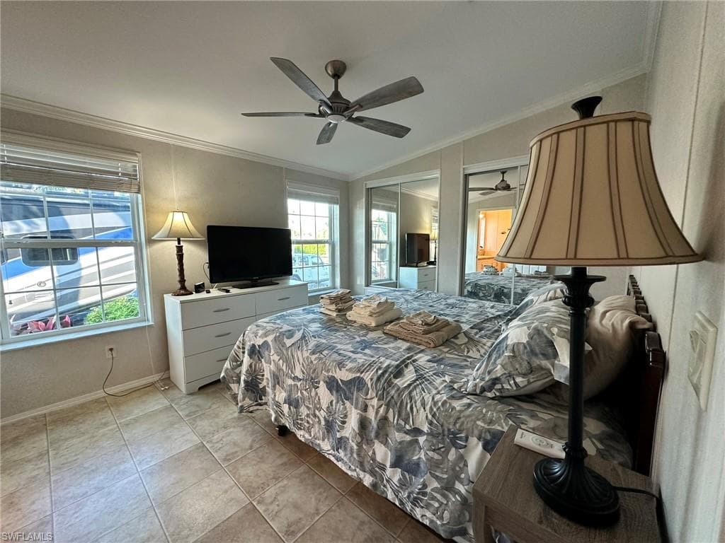 1197 Diamond Lake CIR, NAPLES FL 34114-14