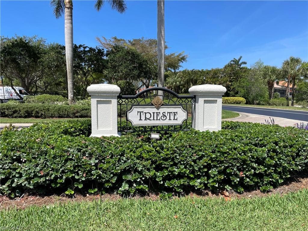 11111 Corsia Trieste WAY # 203, BONITA SPRINGS FL 34135-2