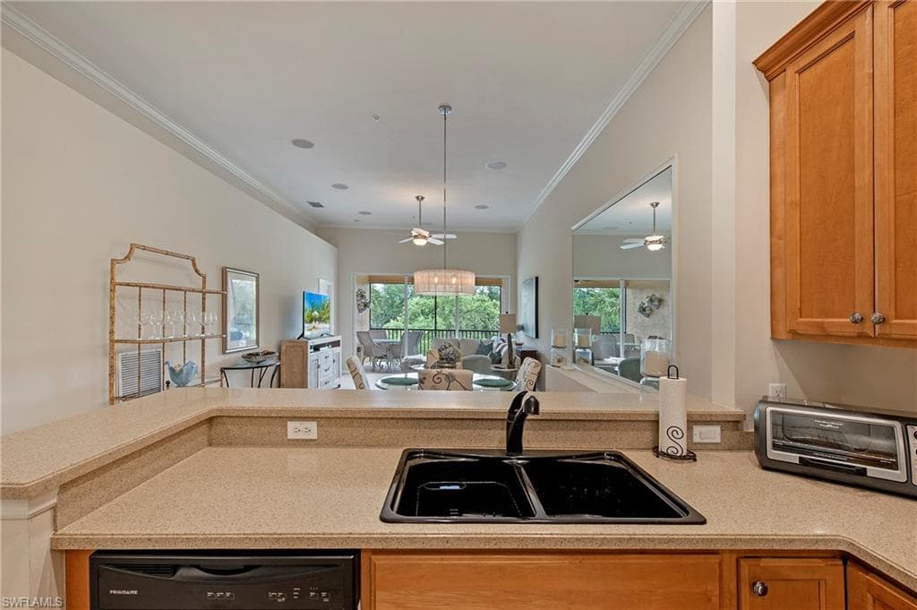 11111 Corsia Trieste WAY # 203, BONITA SPRINGS FL 34135-8