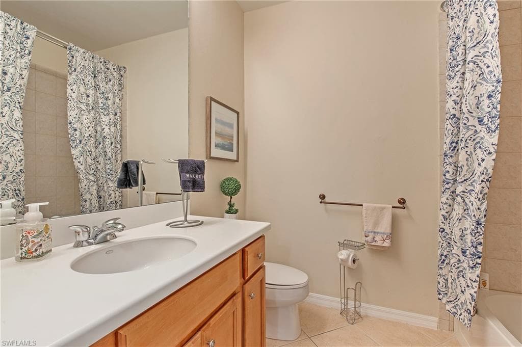 11111 Corsia Trieste WAY # 203, BONITA SPRINGS FL 34135-18