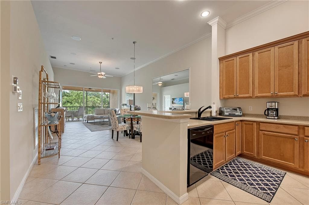 11111 Corsia Trieste WAY # 203, BONITA SPRINGS FL 34135-3