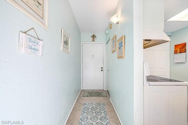 27 Greenbrier ST # 109, MARCO ISLAND FL 34145-1