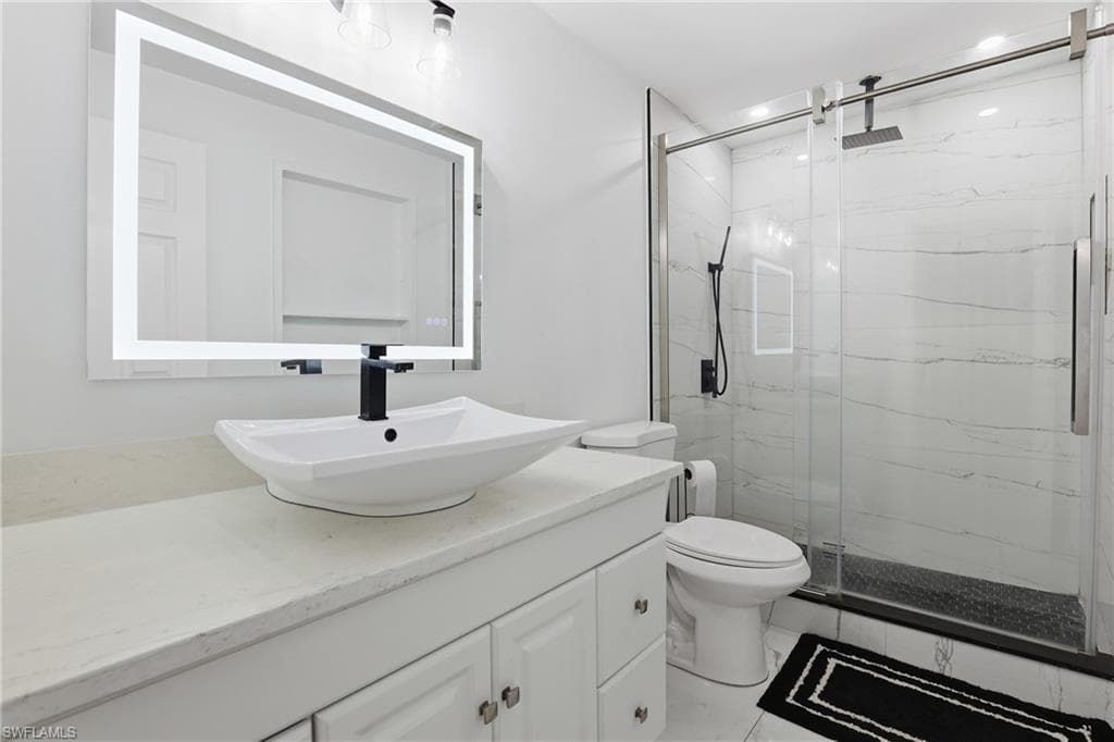 6005 Star Grass LN, NAPLES FL 34116-27