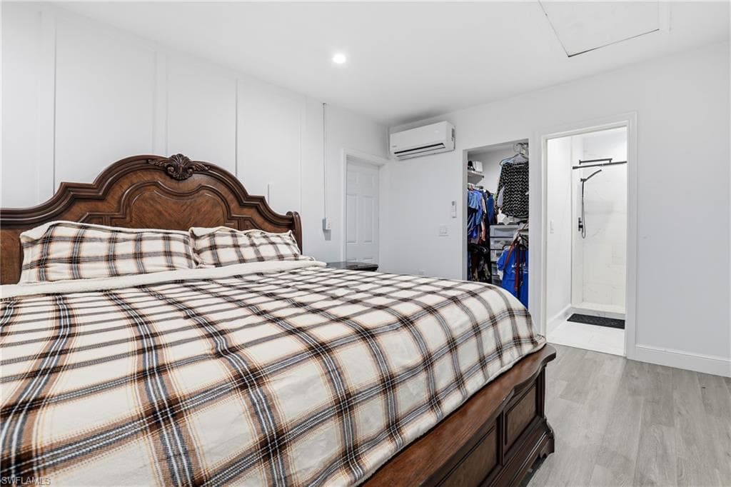 6005 Star Grass LN, NAPLES FL 34116-20