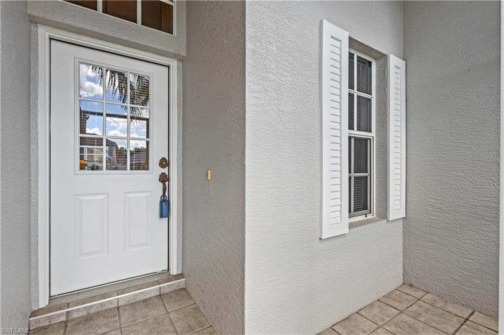 3650 Sunland LN-2