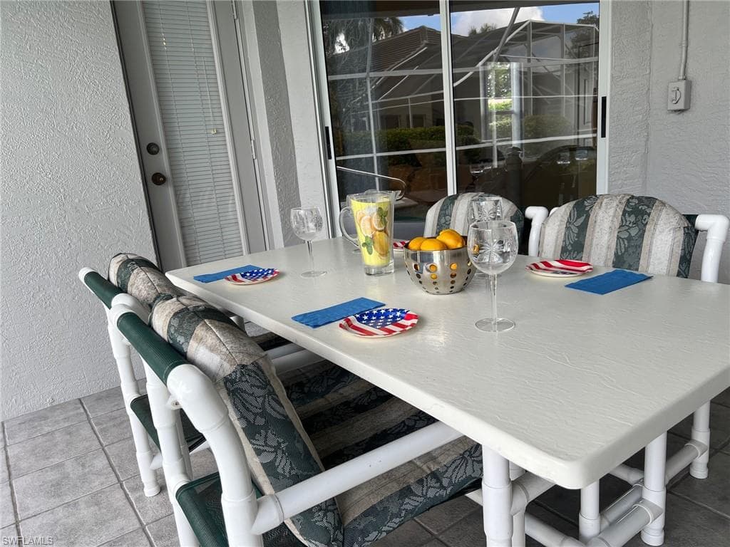 3650 Sunland LN-19