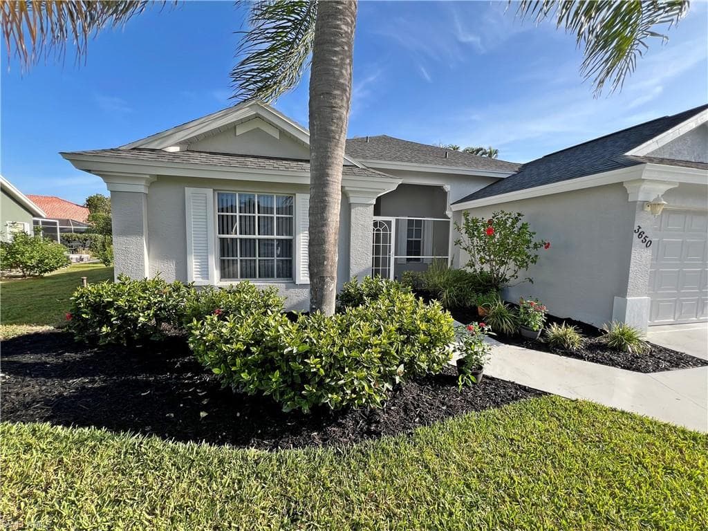3650 Sunland LN-36