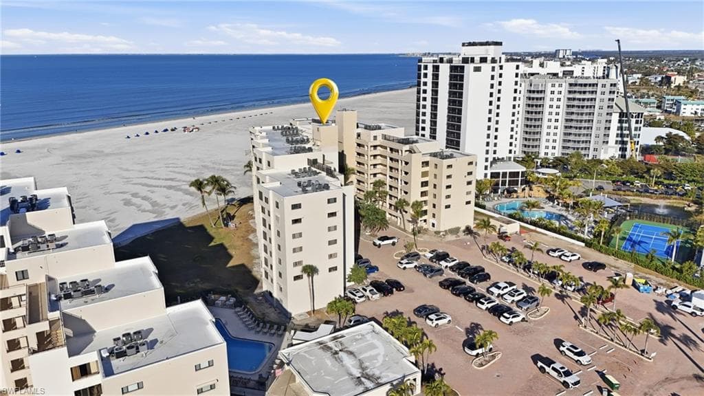 6662 Estero BLVD 508-21