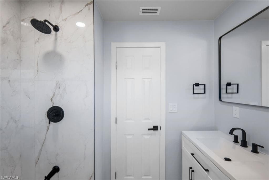 1389 Pine AVE, NORTH FORT MYERS FL 33917-16