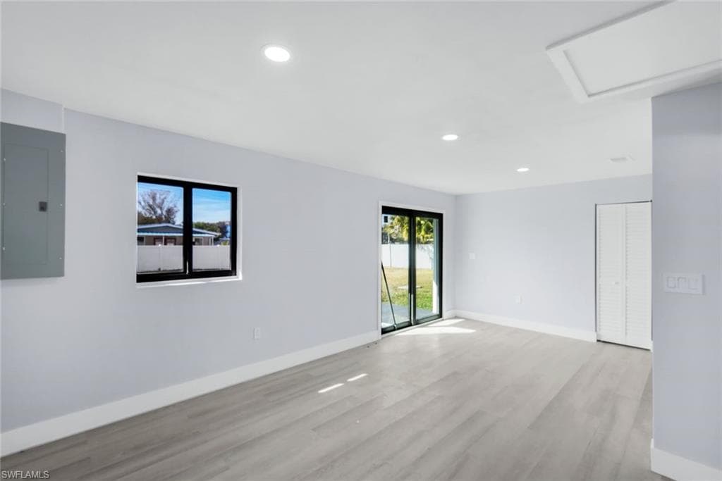 1389 Pine AVE, NORTH FORT MYERS FL 33917-11