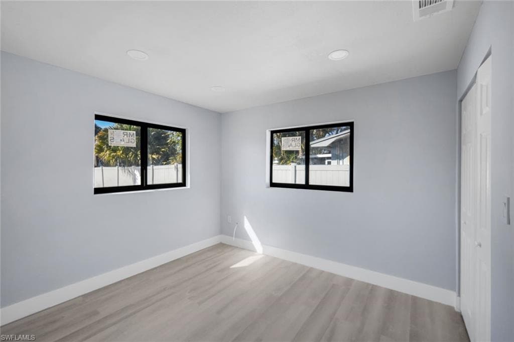 1389 Pine AVE, NORTH FORT MYERS FL 33917-17