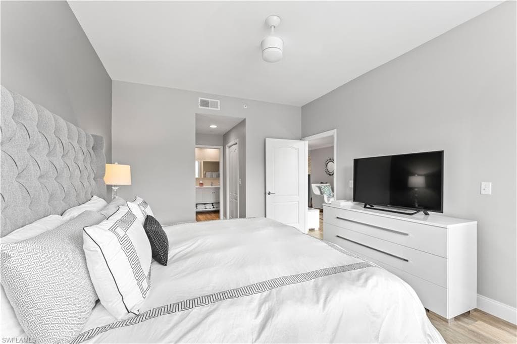 8420 Naples Heritage DR # 1415, NAPLES FL 34112-22