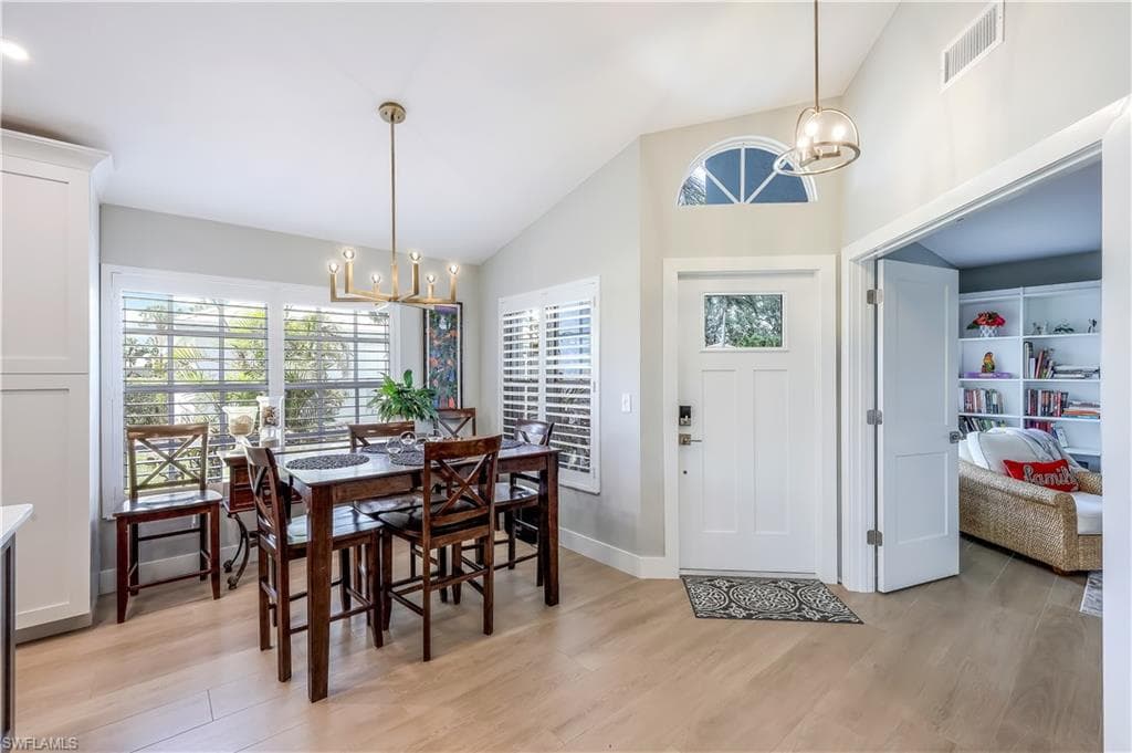 20822 Country Barn DR, ESTERO FL 33928-5