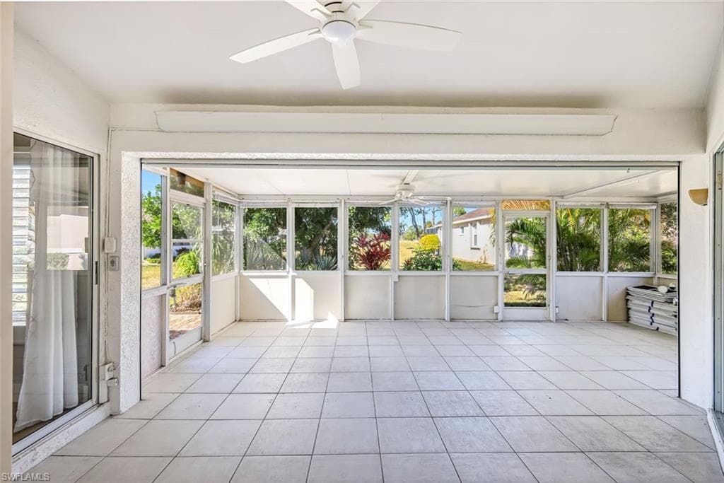 20822 Country Barn DR, ESTERO FL 33928-19