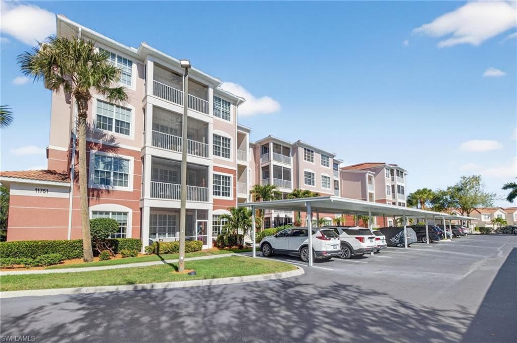 11751 Pasetto LN 201-32