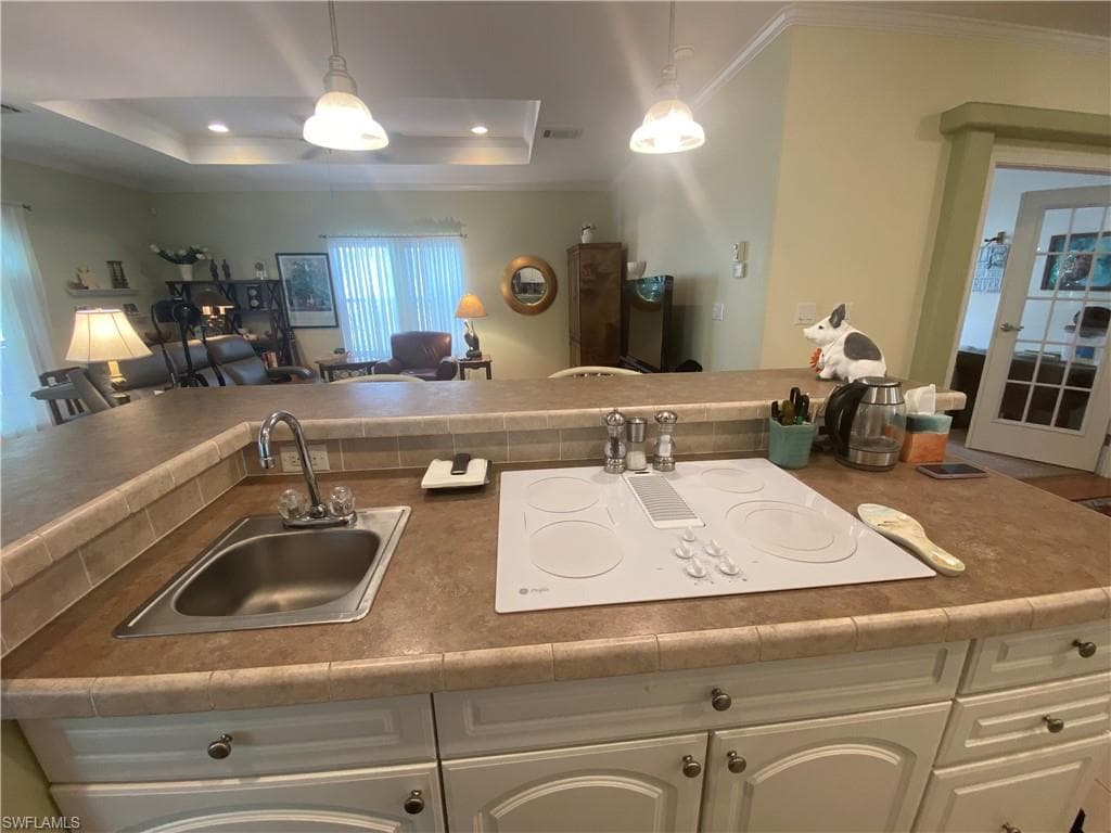 5517 Salem LN, NORTH FORT MYERS FL 33917-21