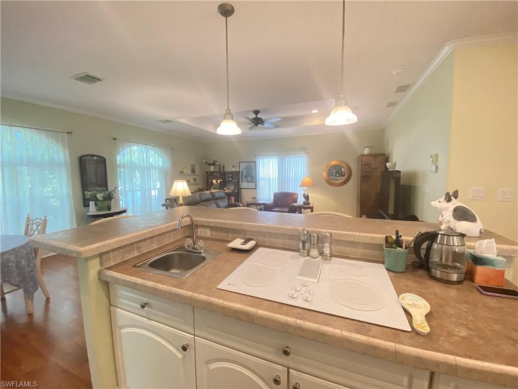 5517 Salem LN, NORTH FORT MYERS FL 33917-22