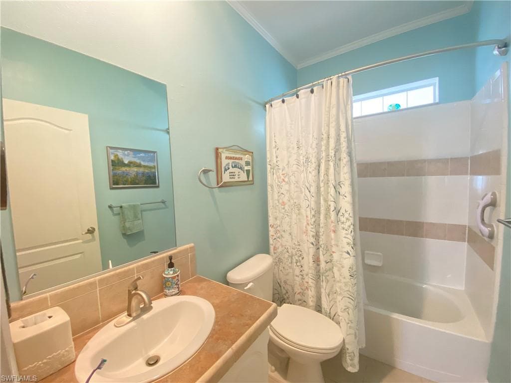 5517 Salem LN, NORTH FORT MYERS FL 33917-7