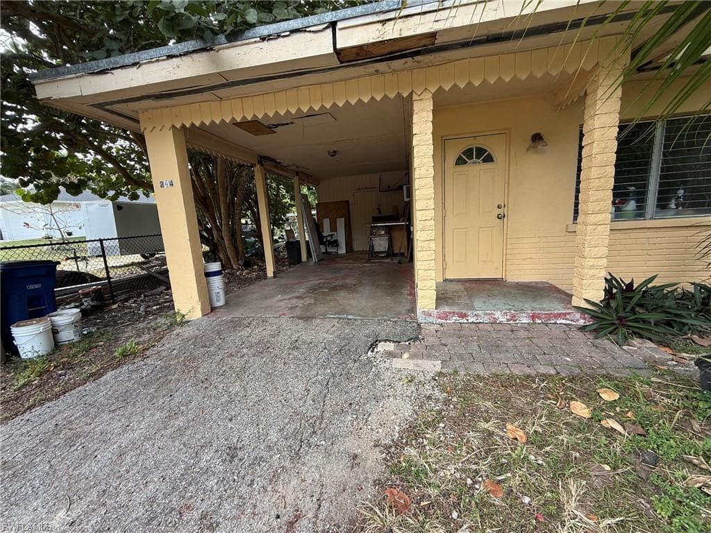 244 Labelle AVE-1