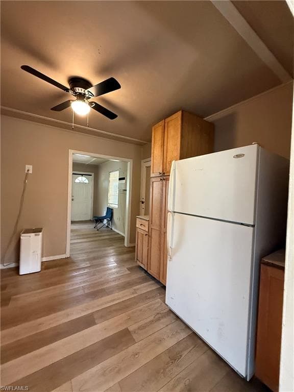 244 Labelle AVE-12