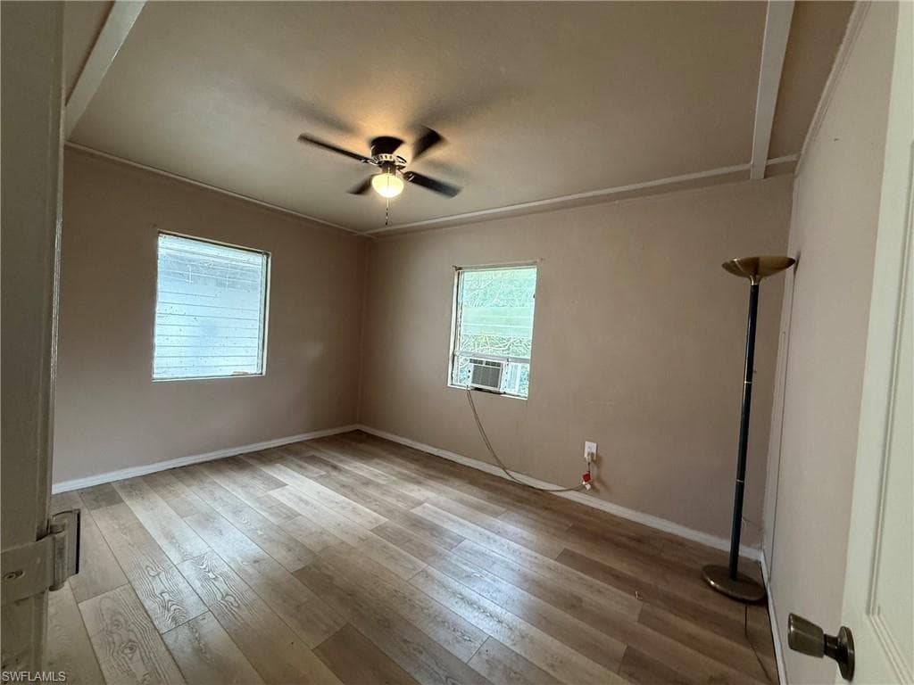 244 Labelle AVE-6
