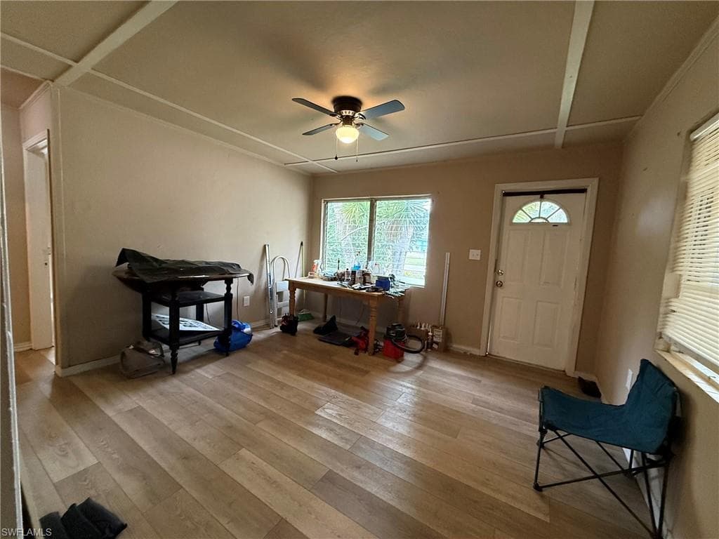244 Labelle AVE-4