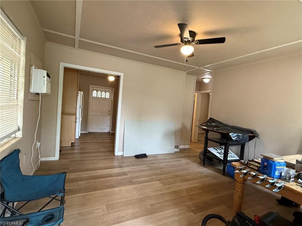 244 Labelle AVE-3