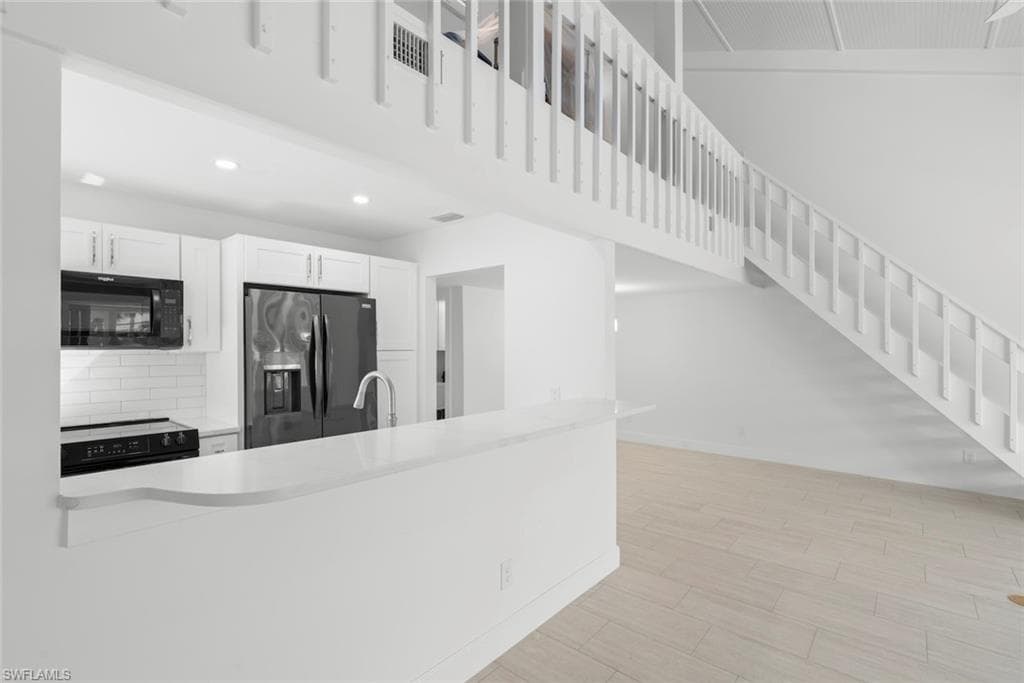 736 Donax ST, SANIBEL FL 33957-12