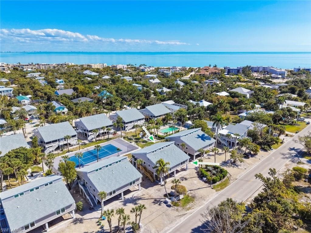 736 Donax ST, SANIBEL FL 33957-32