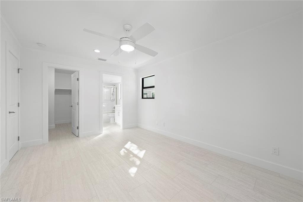 736 Donax ST, SANIBEL FL 33957-18