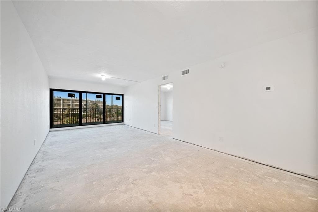 2737 W Gulf DR # 122, SANIBEL FL 33957-6