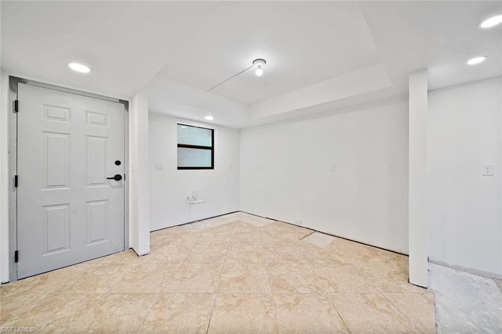 2737 W Gulf DR # 122, SANIBEL FL 33957-13
