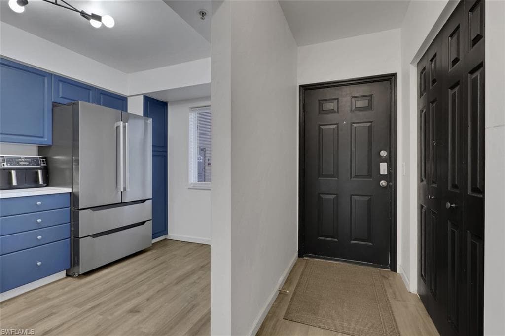 14801 Park Lake DR 104-5