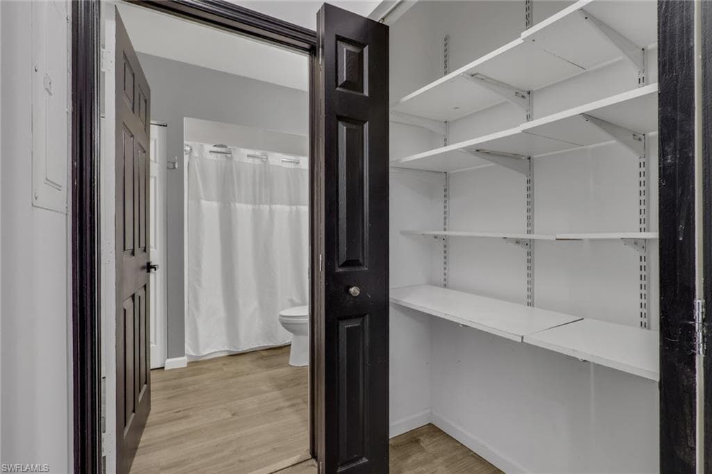 14801 Park Lake DR 104-6