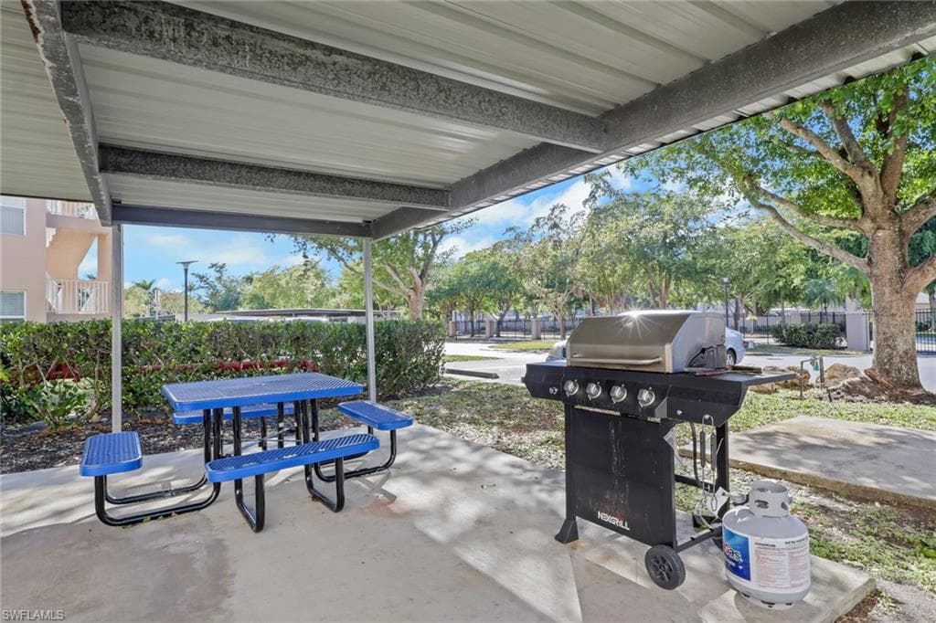 14801 Park Lake DR 104-27