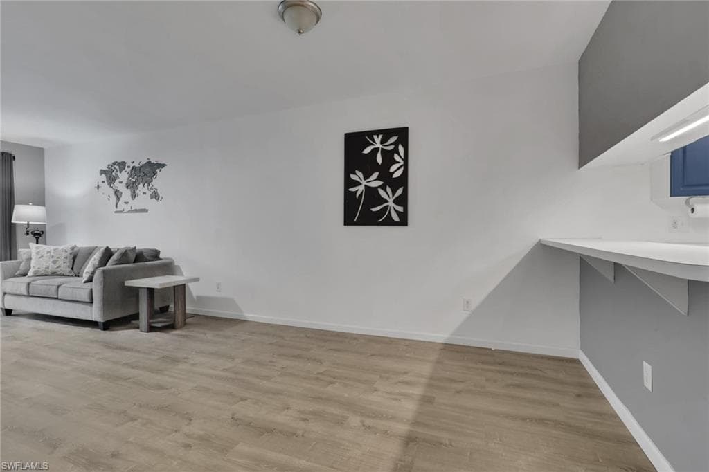 14801 Park Lake DR 104-9