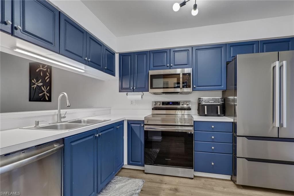 14801 Park Lake DR 104-3